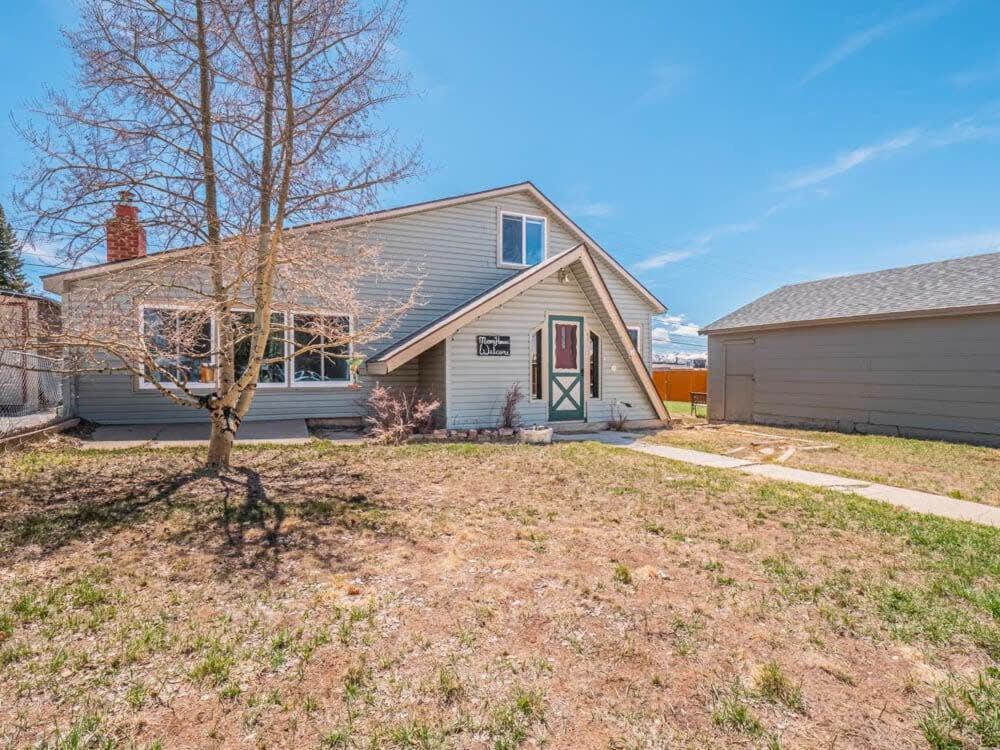 Mom'S House - 1 Block From Downtown & Hot Tub Villa Leadville Exterior photo